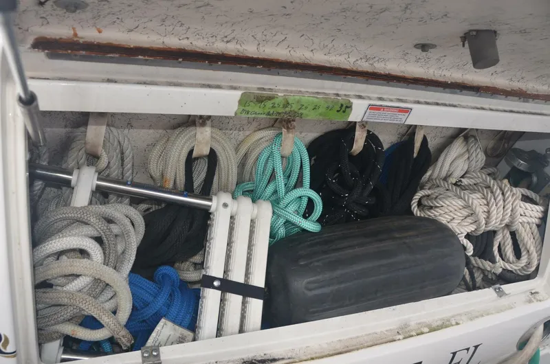 Slide: The Image of Sea Ray 46 4 RICH-SHER OR POORER - Transom 2001 Sea Ray 46 - 4 RICH-SHER OR POORER - 5808696