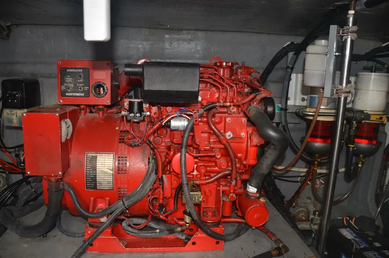 Slide: The Image of Sea Ray 46 4 RICH-SHER OR POORER - Engine Room 2001 Sea Ray 46 - 4 RICH-SHER OR POORER - 5808742