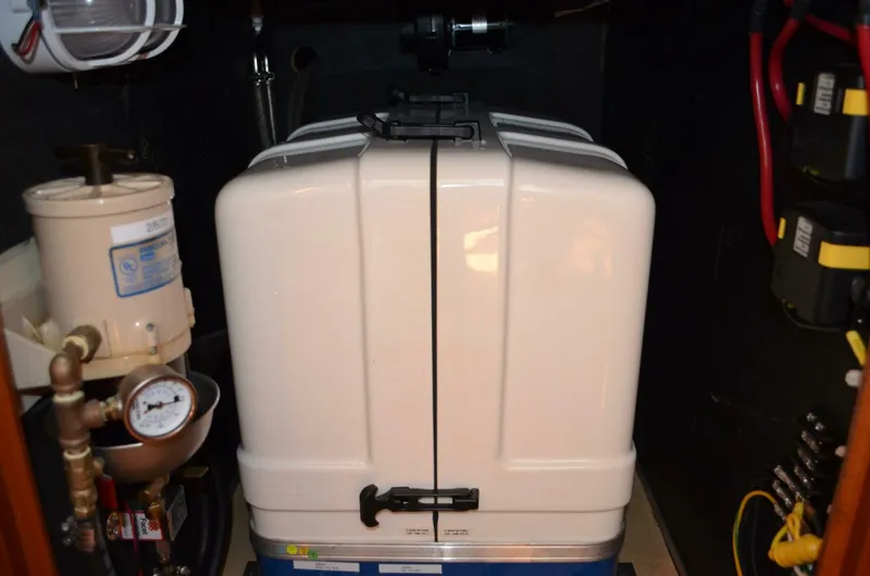 Slide: The Image of Hans Christian 43 Christina 1986 - 5809543