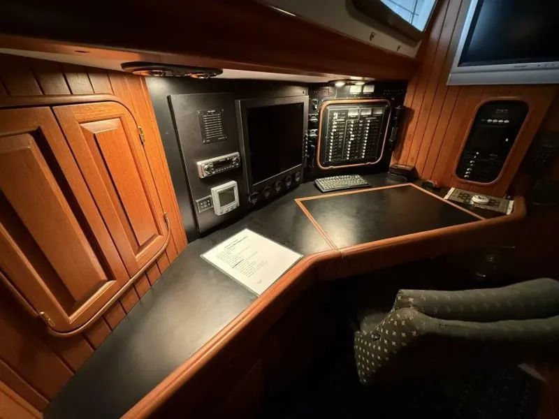 Slide: The Image of Hans Christian 43 Christina 1986 - 5811431