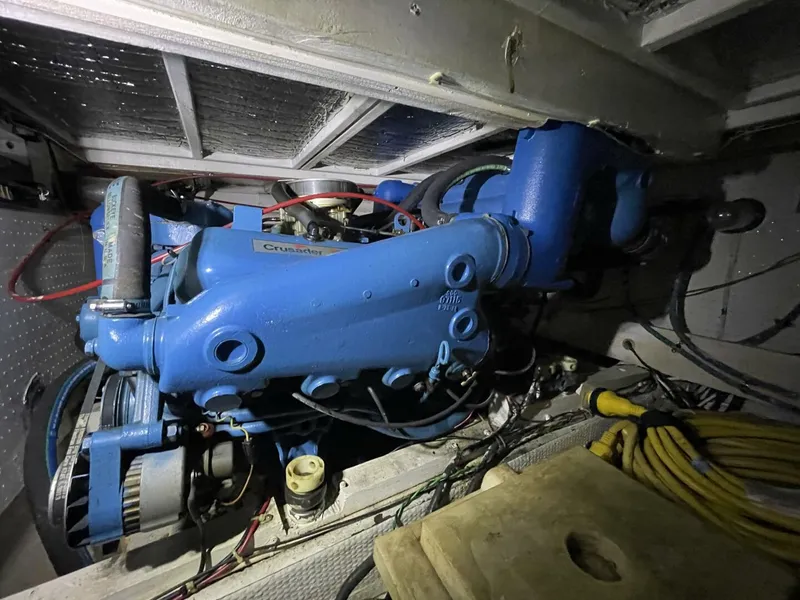 Slide: The Image of Egg Harbor 40 Motor Yacht 1986 - 5808817