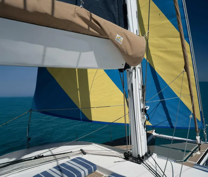 Slide: The Image of Lagoon 620 2016 - 5808998