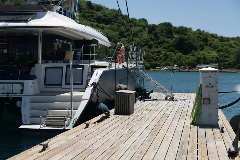 Slide: The Image of Lagoon 620 2016 - 5809004