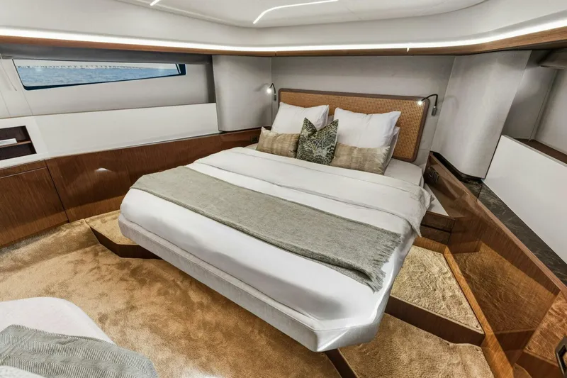 Slide: The Image of 2026 Prestige F4.9 - 5853818