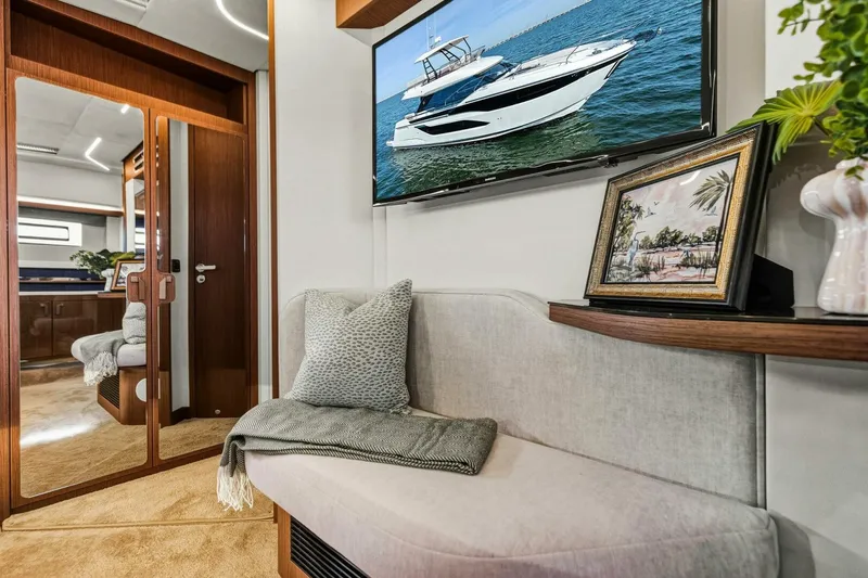 Slide: The Image of 2026 Prestige F4.9 - 5853954