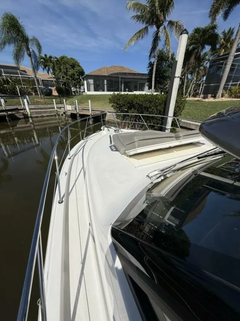 Slide: The Image of Riviera 395 SUV 2021 - 5809063