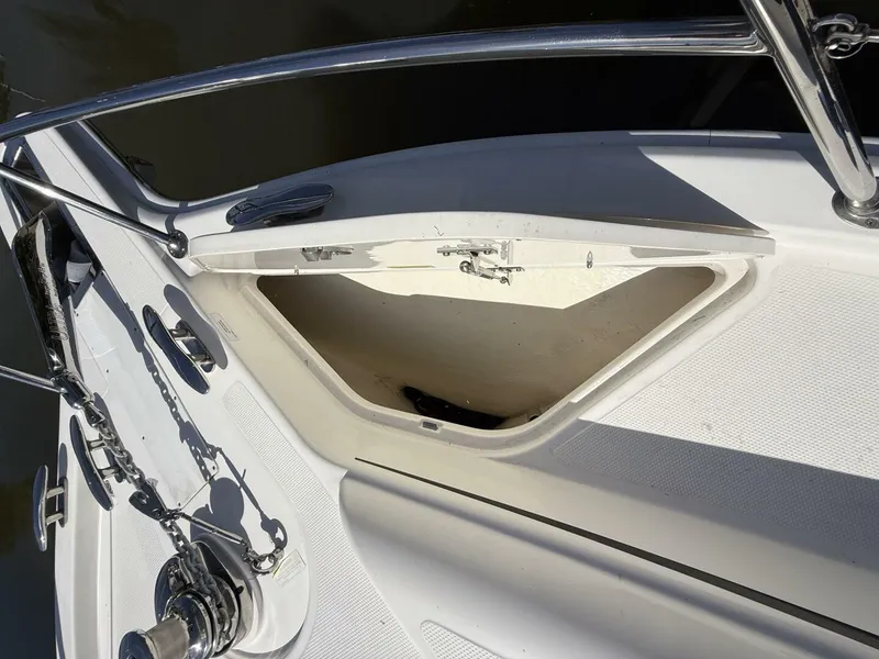 Slide: The Image of Riviera 395 SUV 2021 - 5809066