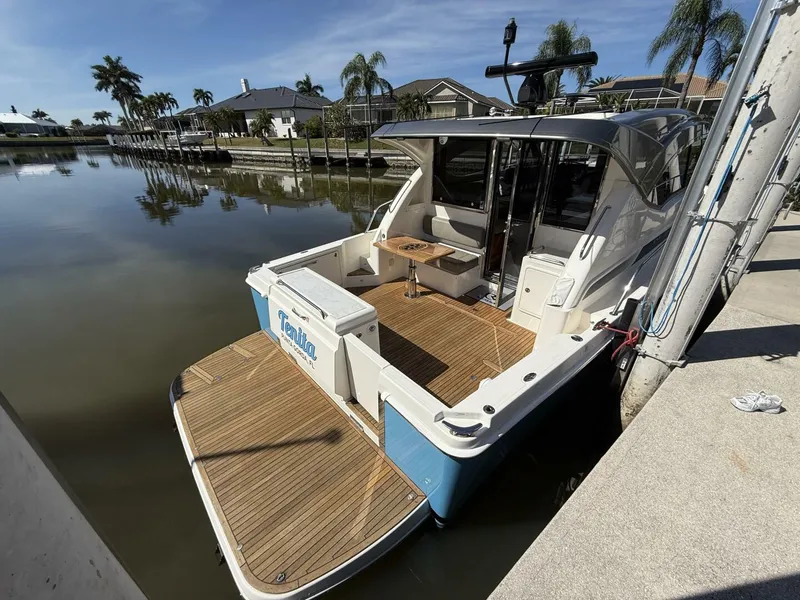 Slide: The Image of Riviera 395 SUV 2021 - 5809035