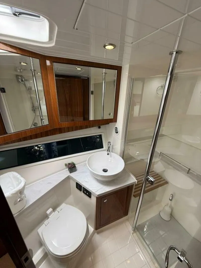 Slide: The Image of Riviera 395 SUV 2021 - 5809096