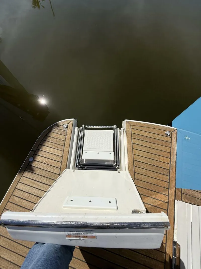 Slide: The Image of Riviera 395 SUV 2021 - 5809036