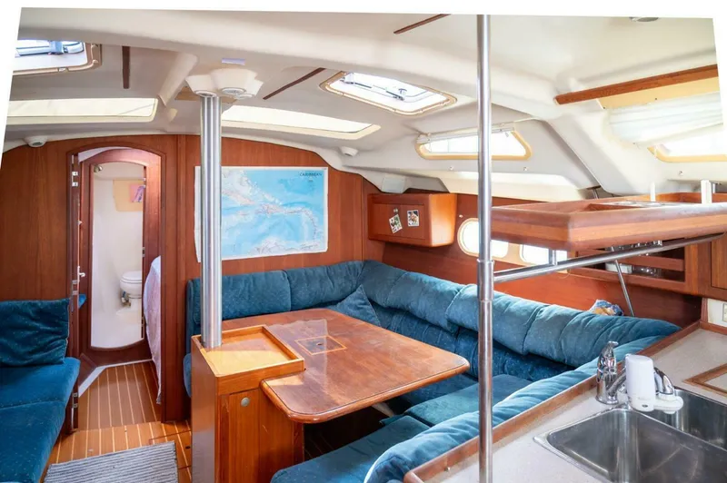 Slide: The Image of Hunter 410 2001 - 5809144