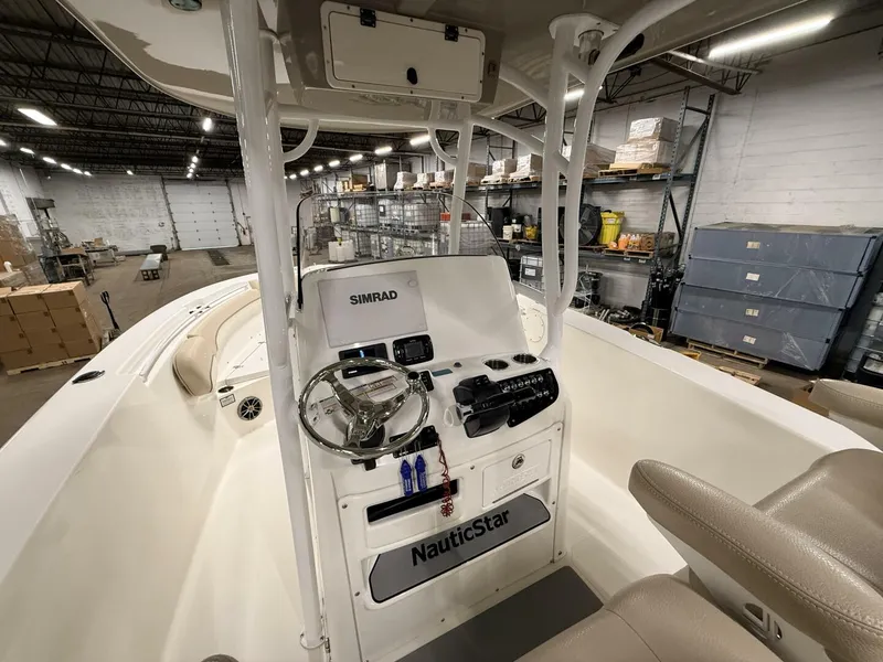 Slide: The Image of NauticStar 28 XS 2018 - 5843112