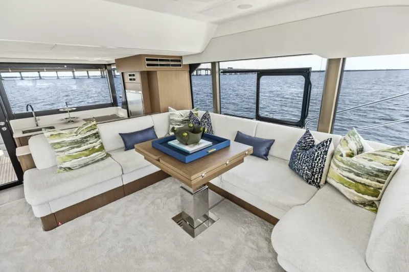 Slide: The Image of 2026 Prestige F5.7 Flybridge - Dinette - 5809167