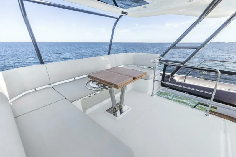Slide: The Image of 2026 Prestige F5.7 Flybridge - Flybridge Dinette - 5809240