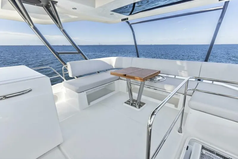 Slide: The Image of 2026 Prestige F5.7 Flybridge - Flybridge Dinette - 5809243