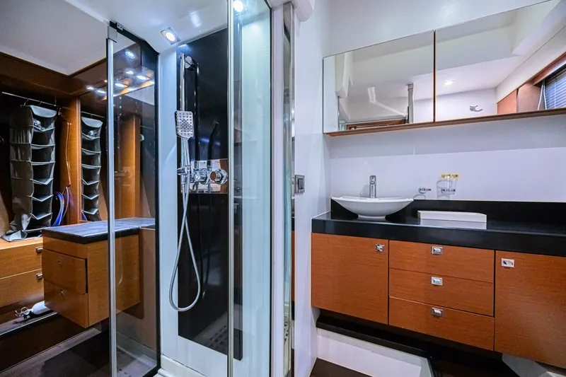 Slide: The Image of Prestige 550S 2013 - 5811407