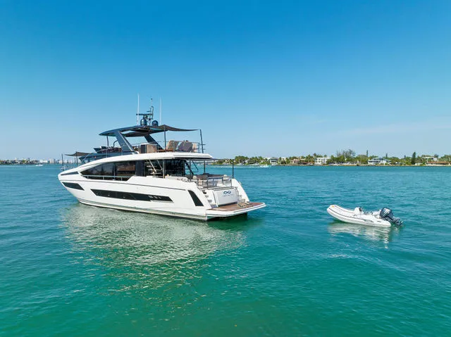 Slide: The Image of Prestige 550S 2013 - 56