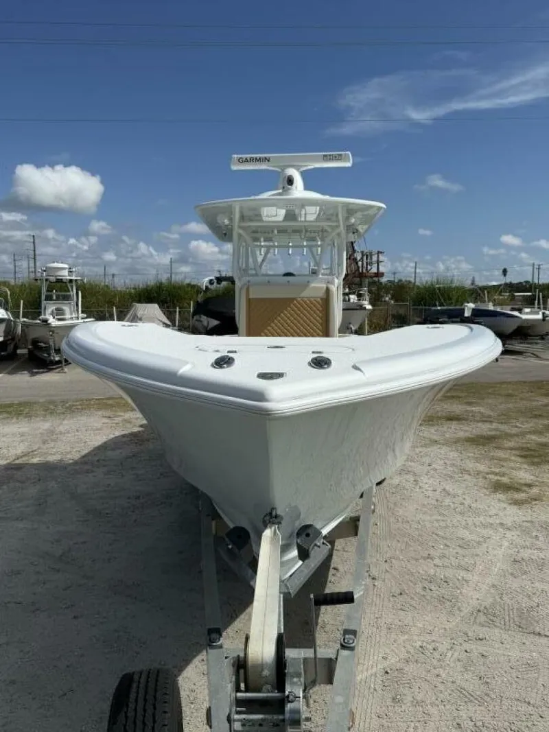 Slide: The Image of Yellowfin 32 2018 - 5844538