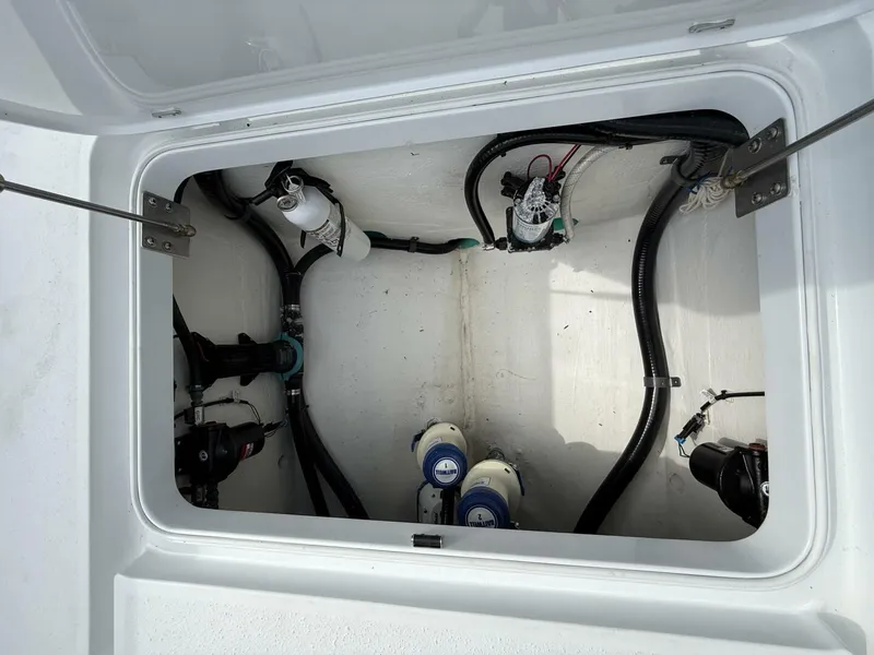 Slide: The Image of Yellowfin 32 2018 - 5844584