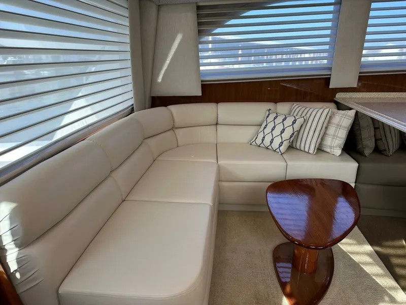 Slide: The Image of Viking 45 CAPT BAB - Salon - Salon 2005 Viking 45
CAPT BAB - 5821330
