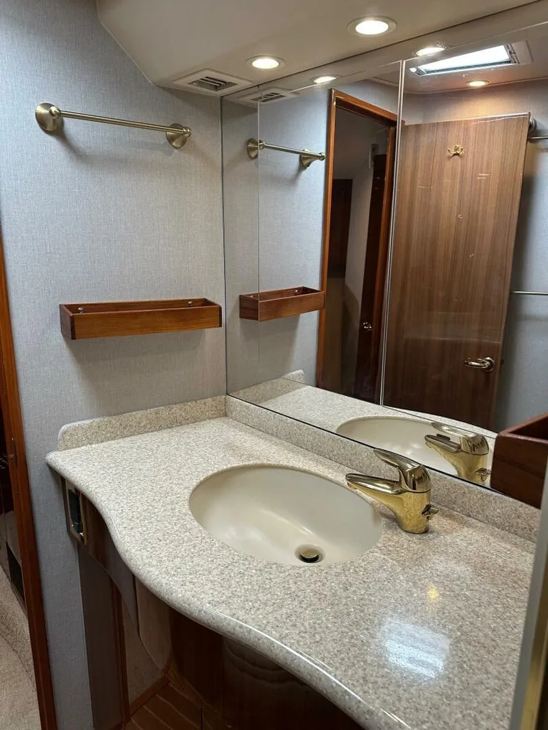 Slide: The Image of Viking 45 CAPT BAB - Guest/Day Head 2005 Viking 45
CAPT BAB - 5821496