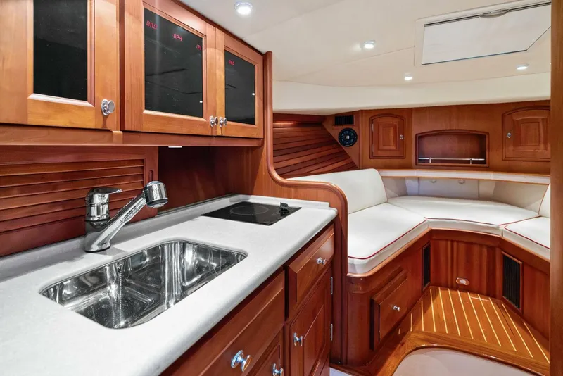 Slide: The Image of Hinckley Yachts Talaria 38R Convertible 2008 - 5810780