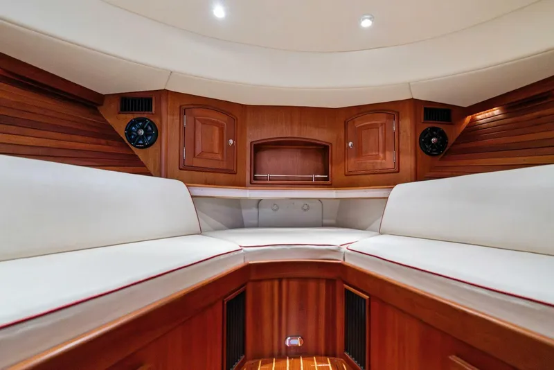 Slide: The Image of Hinckley Yachts Talaria 38R Convertible 2008 - 5810781