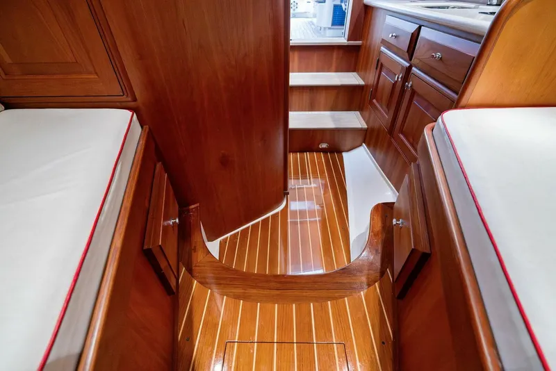 Slide: The Image of Hinckley Yachts Talaria 38R Convertible 2008 - 5810788