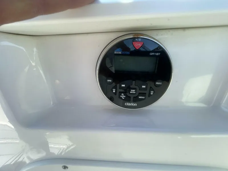 Slide: The Image of Chaparral 23SSi 2022 - 5811911