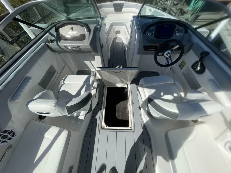 Slide: The Image of Chaparral 23SSi 2022 - 5811913