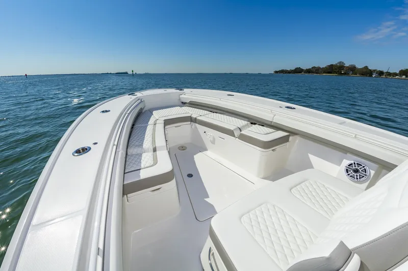 Slide: The Image of 28Regulator2026Hull782_026 - 6017529