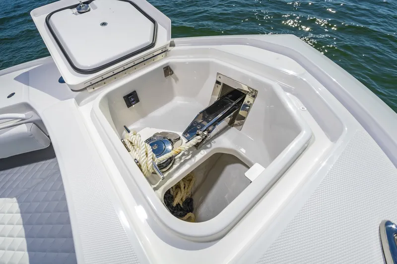 Slide: The Image of 28Regulator2026Hull782_030 - 6017533