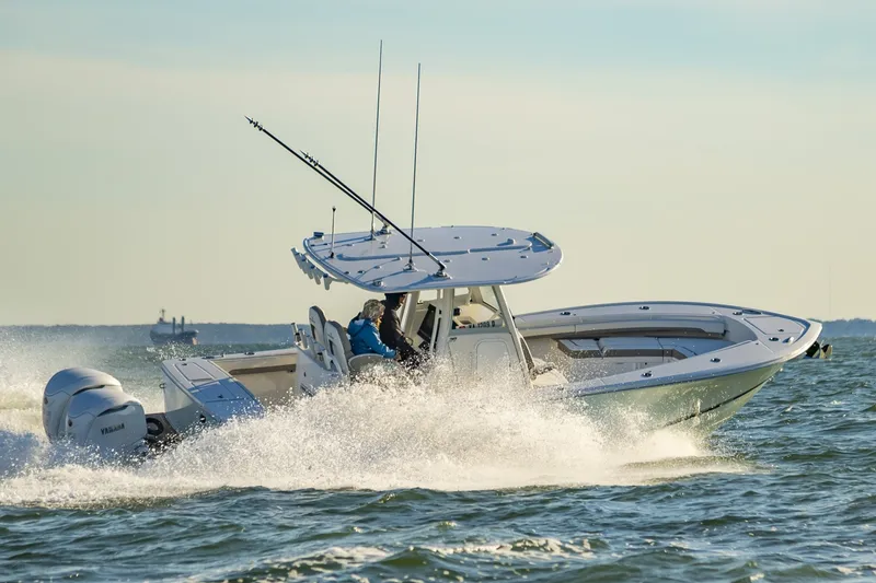 Slide: The Image of 28Regulator2026Hull782_041 - 6017544