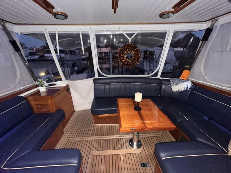 Slide: The Image of Grand Banks 49 Eastbay HX 2001 - 5811693