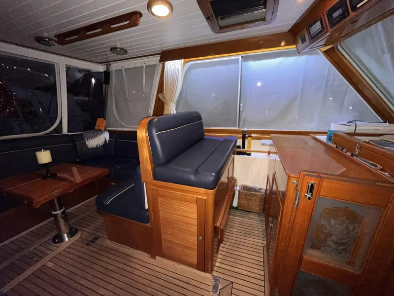 Slide: The Image of Grand Banks 49 Eastbay HX 2001 - 5811696