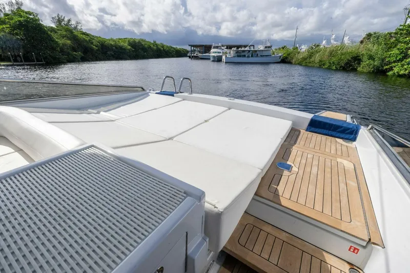 Slide: The Image of Itama 46 1995 - 5811868