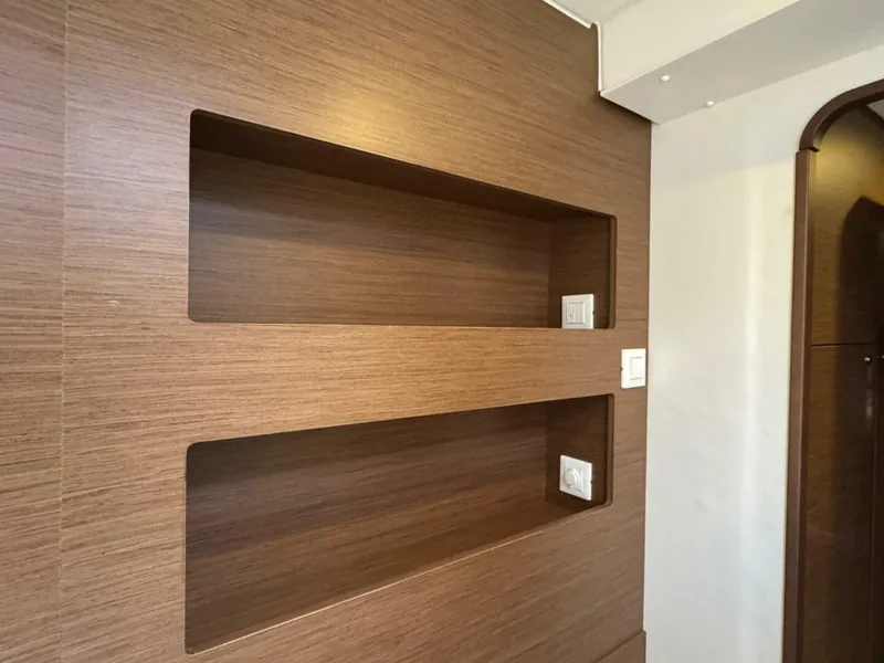 Slide: The Image of Lagoon 42 2021 - 5812007