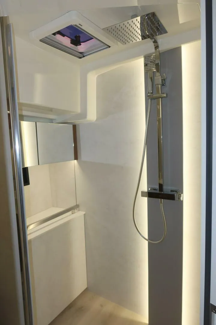 Slide: The Image of Cobra Seamaster 45 2026 - 5818729