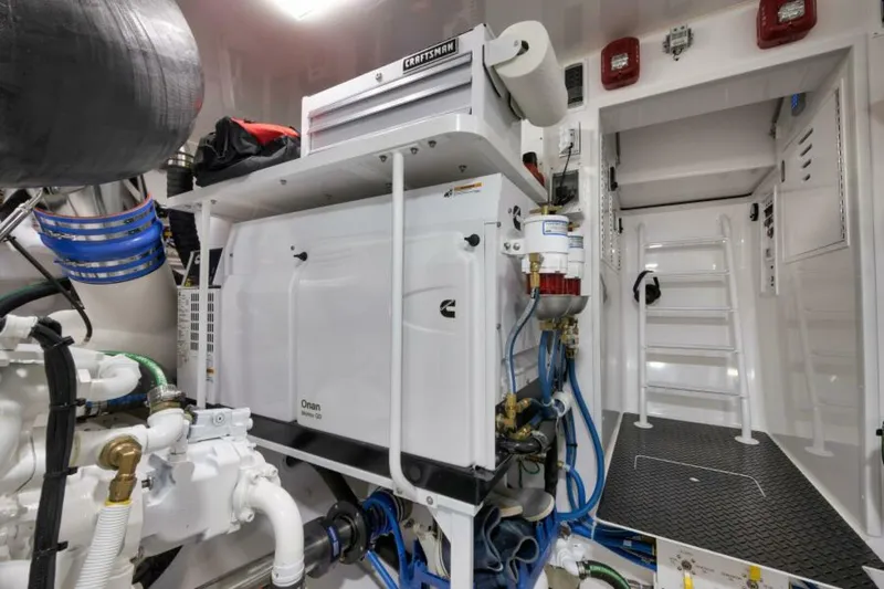 Slide: The Image of 2024 Viking 68 Convertible- GYS TRADE- Generator - 5812304