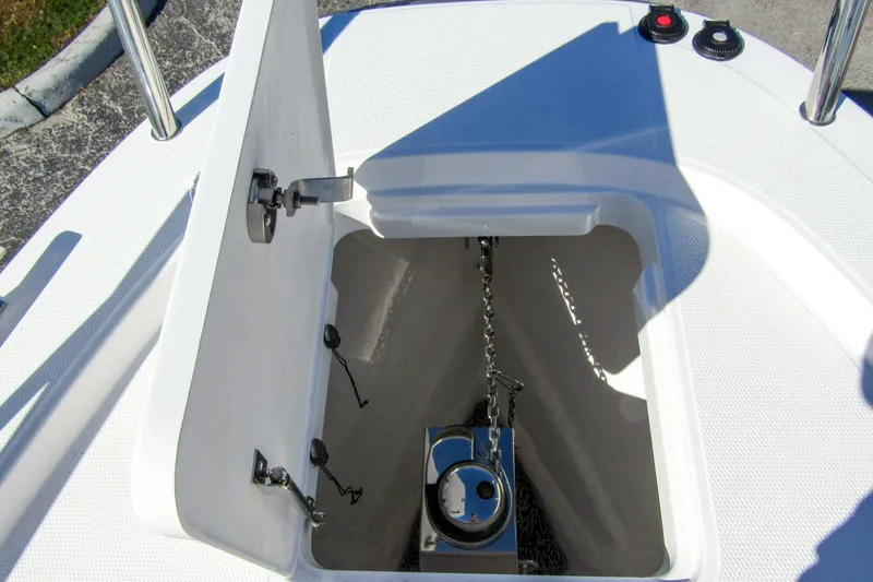 Slide: The Image of Nimbus T9 2025 - 5812518