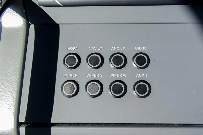 Slide: The Image of Nimbus T9 2025 - 5812526