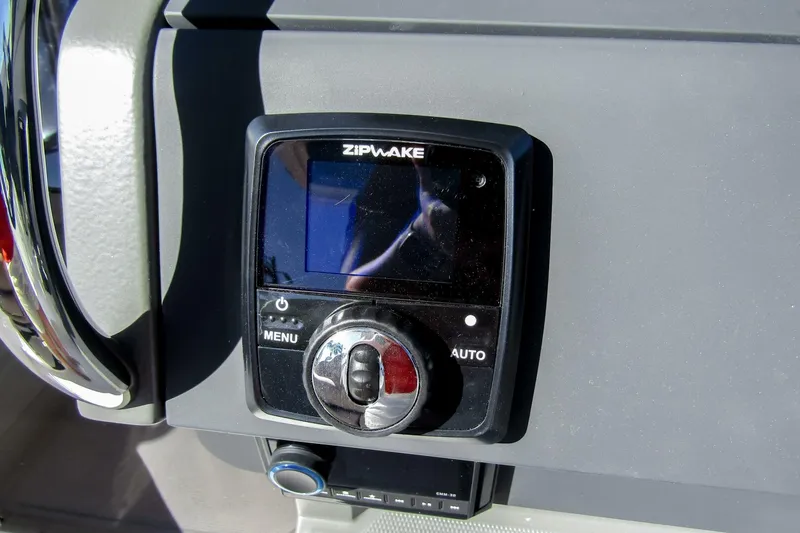 Slide: The Image of Nimbus T9 2025 - 5812527