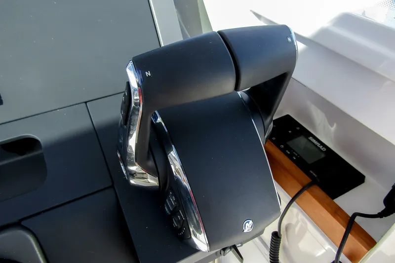 Slide: The Image of Nimbus T9 2025 - 5812530