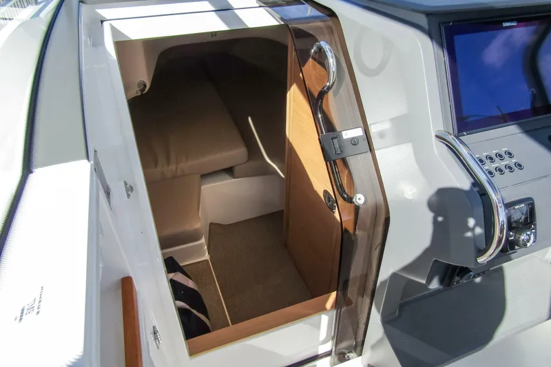 Slide: The Image of Nimbus T9 2025 - 5812534