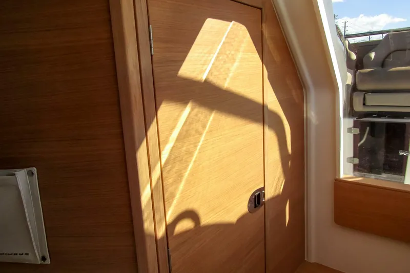 Slide: The Image of Nimbus T9 2025 - 5812537