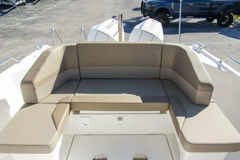 Slide: The Image of Nimbus T9 2025 - 5812540