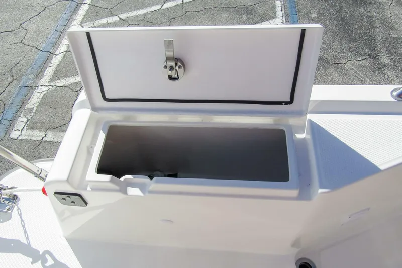 Slide: The Image of Nimbus T9 2025 - 5812549