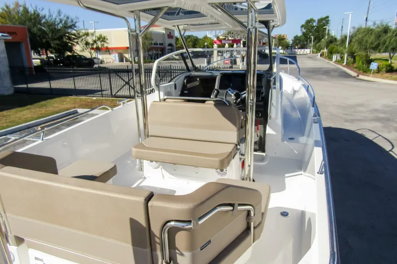 Slide: The Image of Nimbus T9 2025 - 5812551