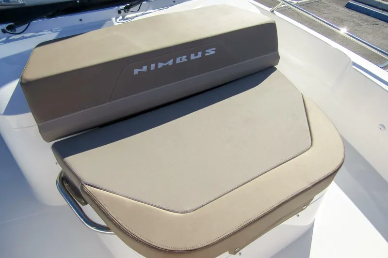 Slide: The Image of Nimbus T9 2025 - 5812555