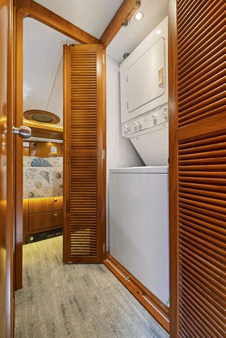 Slide: The Image of 1998 Symbol 558 DOS GATOS 660 - 5812872